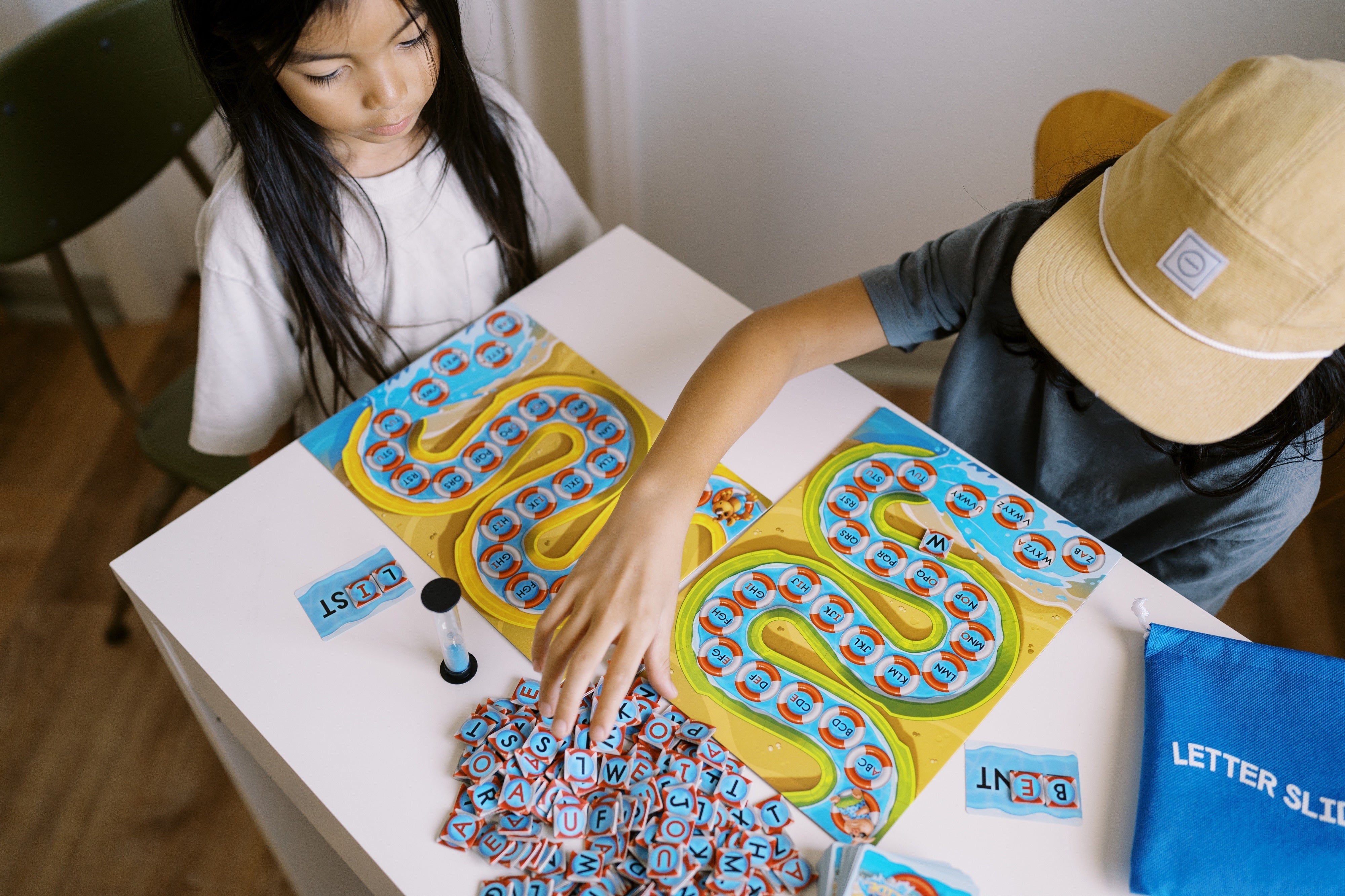 5 Fun Ways to Stop the Summer Brain Drain – SimplyFun