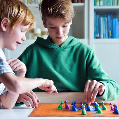 High Tail It! by SimplyFun is a strategy game focusing on prediction and planning and featuring kangaroos for ages 10 and up.
