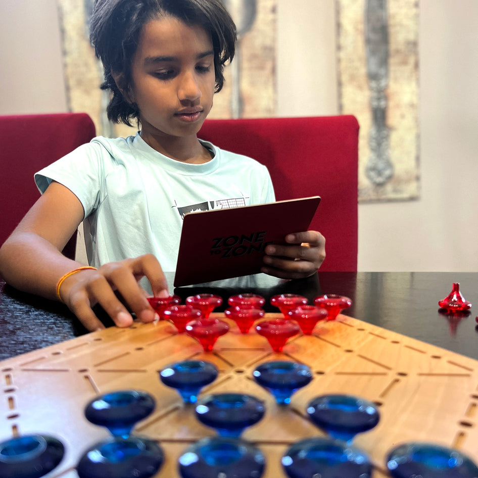 Zone to Zone by SimplyFun is a fun spatial reasoning and probability game featuring a wooden board.